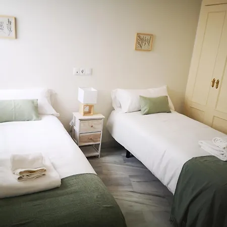 Apartment Charming Bright With Balconies On Cuesta Del Rosario Seville